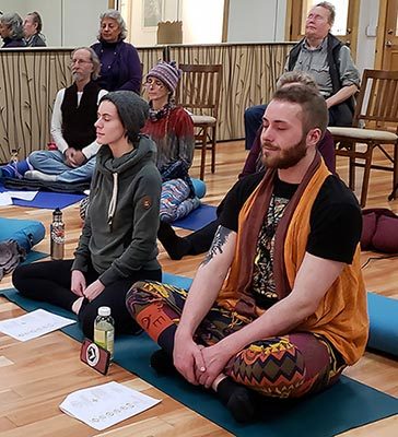 Achieving Inner Concentration through Mantra Yoga