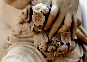 Symbolic Flowers in Roman Times